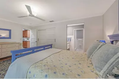 4234 Gulf Of Mexico Drive #E2, Longboat Key, FL 34228 - Photo 10