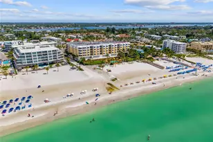 915 Seaside Dr, Sarasota, FL 34242 - Photo 2