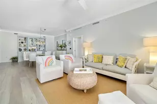 915 Seaside Dr, Sarasota, FL 34242 - Photo 26