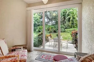 8355 Glen Rose Way, Sarasota, FL 34238 - Photo 10