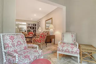 8355 Glen Rose Way, Sarasota, FL 34238 - Photo 16