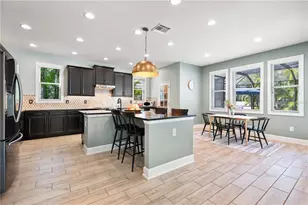 7500 Aguila Dr, Sarasota, FL 34240 - Photo 12