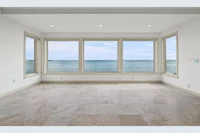 24 Tidy Island Boulevard, Bradenton, FL 34210 - Photo 2