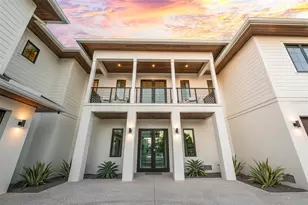 24 N Polk Dr, Sarasota, FL 34236 - Photo 2