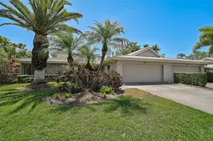 3890 Wilshire Cir, Sarasota, FL 34238 - Photo 64