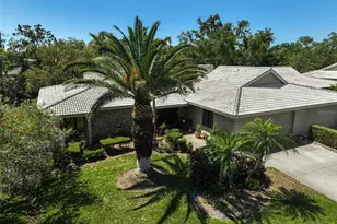 3890 Wilshire Cir, Sarasota, FL 34238 - Photo 54