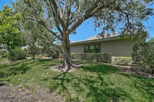 3890 Wilshire Cir, Sarasota, FL 34238 - Photo 44
