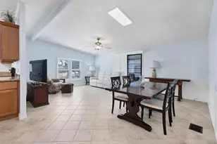 159 Osprey Cir, Ellenton, FL 34222 - Photo 10