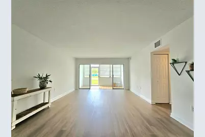 21267 Gertrude Avenue #114, Port Charlotte, FL 33952 - Photo 4