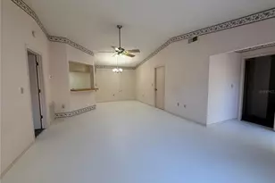 4152 Center Pointe Cir, Sarasota, FL 34233 - Photo 8