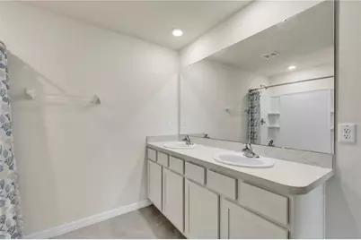 7518 Rosewood Garden Loop, Tampa, FL 33637 - Photo 14