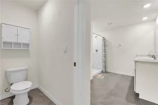 7518 Rosewood Garden Loop, Tampa, FL 33637 - Photo 14