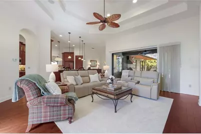 14909 Secret Harbor Place, Lakewood Ranch, FL 34202 - Photo 10