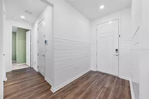 11237 Rolling Fork Trl, Parrish, FL 34219 - Photo 10