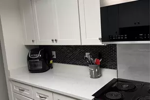 1 Windrush Blvd, Indian Rocks Beach, FL 33785 - Photo 8