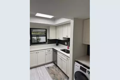 1 Windrush Boulevard #103, Indian Rocks Beach, FL 33785 - Photo 4