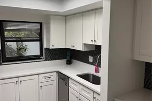 1 Windrush Blvd, Indian Rocks Beach, FL 33785 - Photo 4