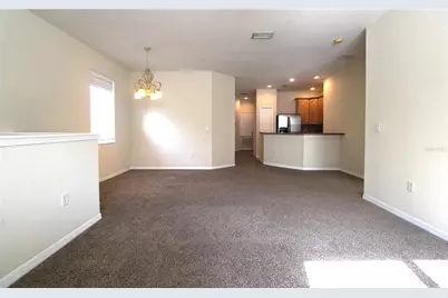 3729 Parkridge Circle #6-204, Sarasota, FL 34243 - Photo 4