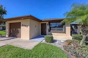 6502 Heritage Ln, Bradenton, FL 34209 - Photo 2