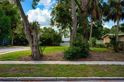 1460 17th Street, Sarasota, FL 34234 - Photo 2