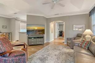 3671 Square W Ln, Sarasota, FL 34238 - Photo 12