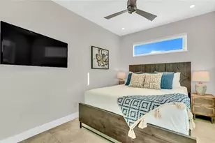 329 Beach Rd, Sarasota, FL 34242 - Photo 40