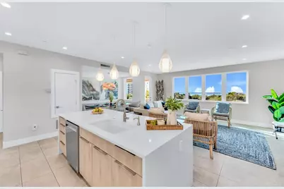 329 Beach Road #B, Sarasota, FL 34242 - Photo 18