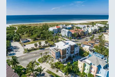 329 Beach Road #B, Sarasota, FL 34242 - Photo 1