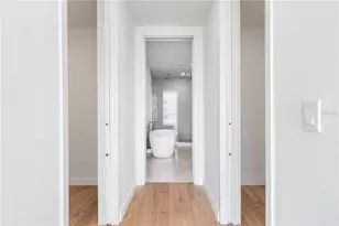 111 Golden Gate Point, Sarasota, FL 34236 - Photo 18