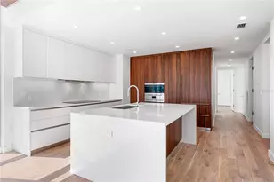 111 Golden Gate Point, Sarasota, FL 34236 - Photo 10