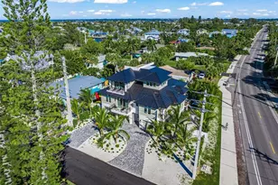 401 77th St, Holmes Beach, FL 34217 - Photo 80