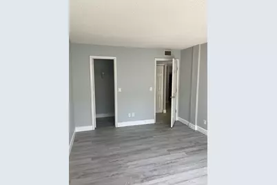 2755 Coconut Bay Lane #119 (1K), Sarasota, FL 34237 - Photo 10