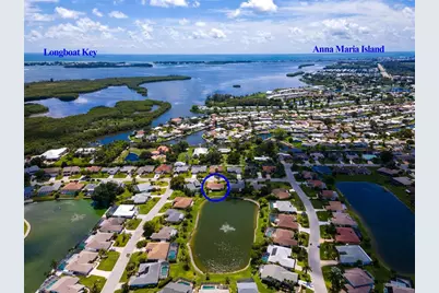 5207 88th Street W, Bradenton, FL 34210 - Photo 2