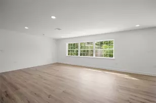 2949 Bougainvillea St, Sarasota, FL 34239 - Photo 14