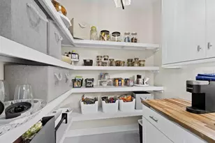 3408 Fair Oaks Ln, Longboat Key, FL 34228 - Photo 12