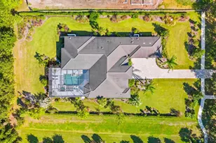 8407 Lindrick Ln, Bradenton, FL 34202 - Photo 70