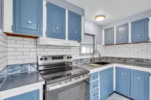 3309 Denise Dr, Ellenton, FL 34222 - Photo 6