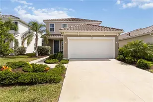 10109 Canaveral Cir, Sarasota, FL 34241 - Photo 1