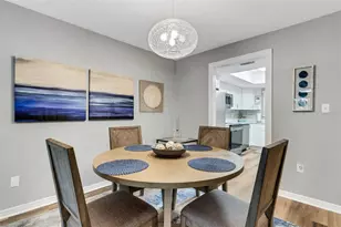 3118 Lake Bayshore Dr, Bradenton, FL 34205 - Photo 4