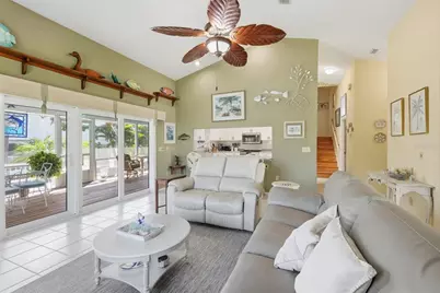 1528 43rd Avenue Drive W, Palmetto, FL 34221 - Photo 10