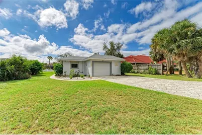 136 Bayview Drive, Nokomis, FL 34275 - Photo 14