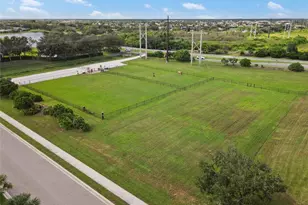 8746 Stone Harbour Loop, Bradenton, FL 34212 - Photo 58