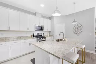 5235 Coral Reef Wy, Bradenton, FL 34211 - Photo 10