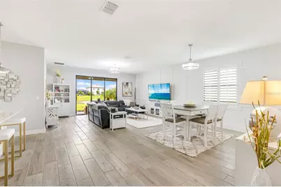 5235 Coral Reef Way, Bradenton, FL 34211 - Photo 4