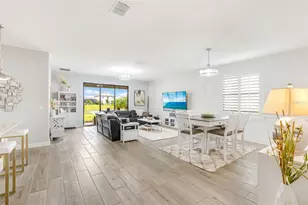 5235 Coral Reef Wy, Bradenton, FL 34211 - Photo 4