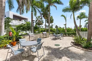 1111 N Gulfstream Ave, Sarasota, FL 34236 - Photo 34