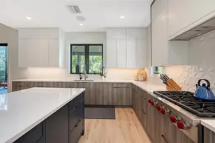 5035 Bay Shore Rd, Sarasota, FL 34234 - Photo 22