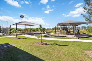 3509 65th Ave Cir E, Sarasota, FL 34243 - Photo 36