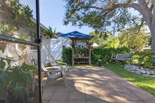 2553 W Scarlet Oak Ct, Sarasota, FL 34232 - Photo 48