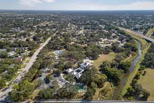 2553 W Scarlet Oak Ct, Sarasota, FL 34232 - Photo 60